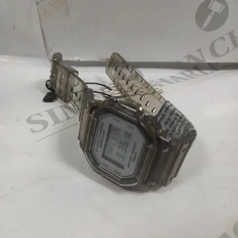 SANDA FASHION WATCH 2009 DIGITAL SPORT WATER RESIST WATCH FOR WOMEN