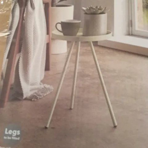 BOXED KAI SIDE TABLE SPRING FERN