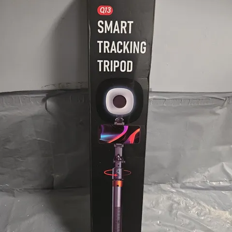 BOXED ARBENLULU Q13 SMART TRACKING TRIPOD