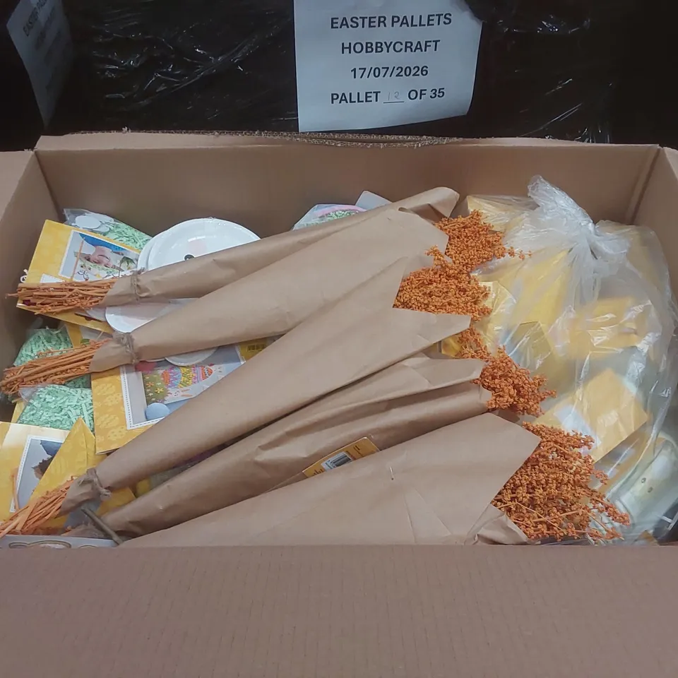 PALLET CONTAINING A VERY LARGE QUANTITY OF ASSORTED EASTER PRODUCTS