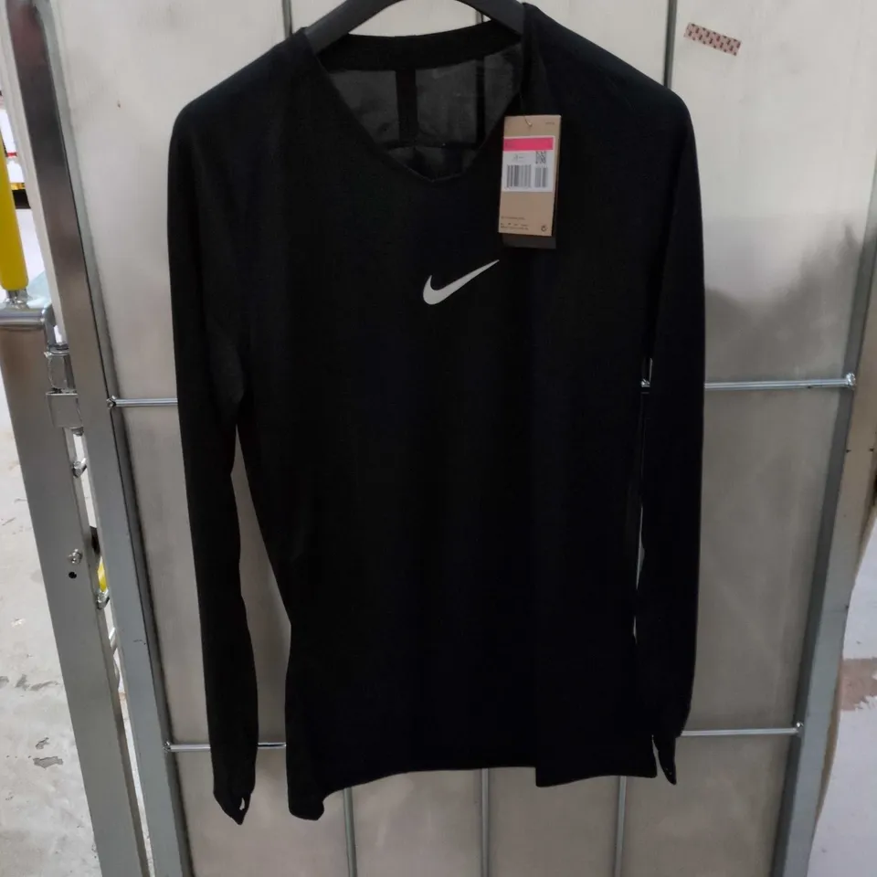 NIKE MEN'S BLACK LONG-SLEEVE TOP – UK LARGE