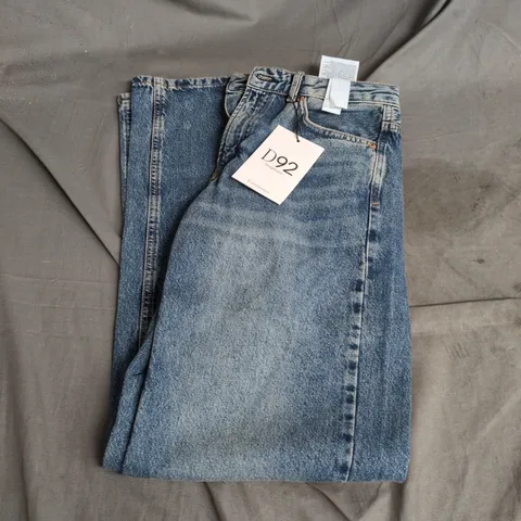STRADIVARIUS D92 STRAIGHT WIDE JEANS – UK 10 (EU 38)