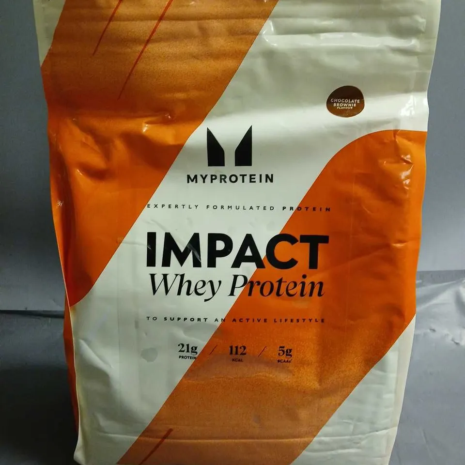 MYPROTEIN 2.5KG PACK OF IMPACT WHEY PROTEIN - CHOCOLATE BROWNIE