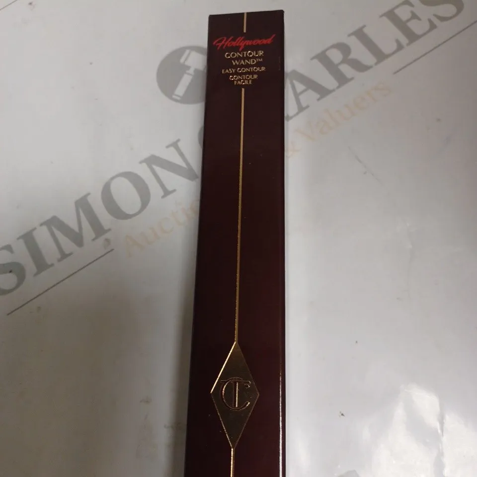 CHARLOTTE TILBURY HOLLYWOOD CONTOUR WAND FAIR-MEDIUM