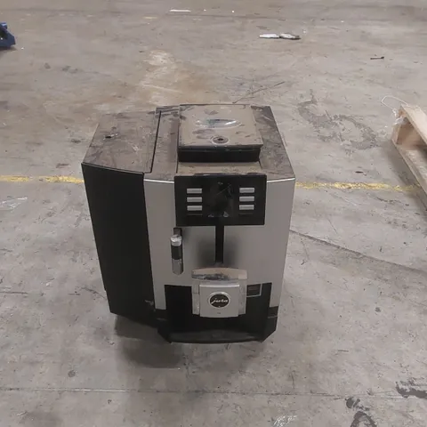 JURA JX8 PLATINUM COFFEE MACHINE