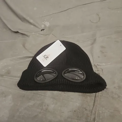 C.P COMPANY BLACK BEANIE WITH TAGS