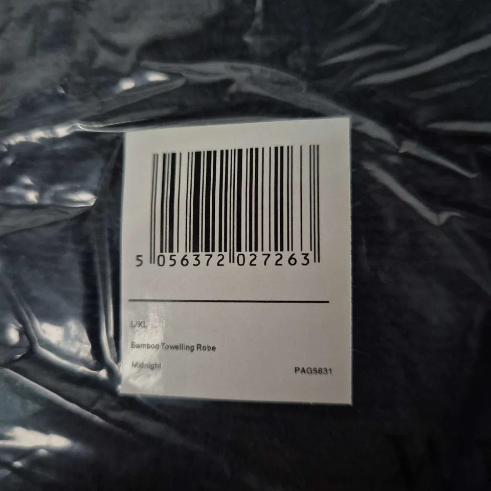 PRETTY YOU LONDON THE HOME COLLECTION BAMBOO TOWELLING ROBE – MIDNIGHT, L/XL