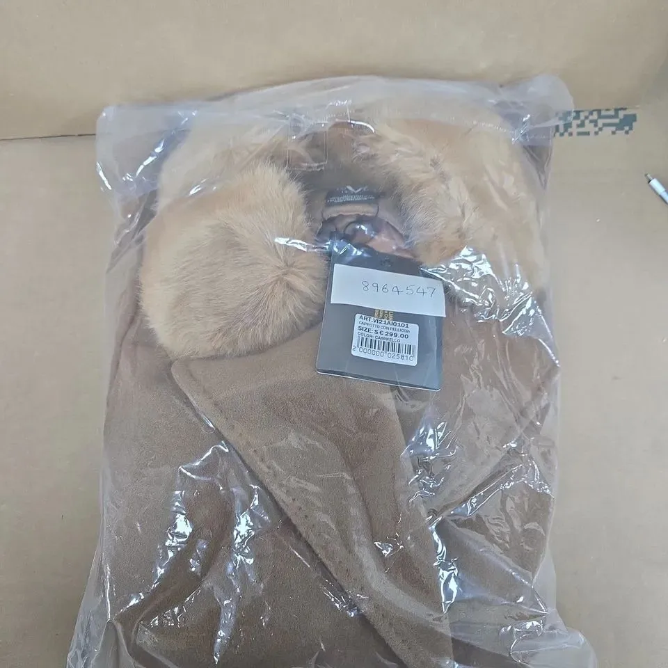 19V69 CAPPOTTO CON PELLICCIA FAUX FUR TRIM COAT IN CARAMEL - SIZE XL