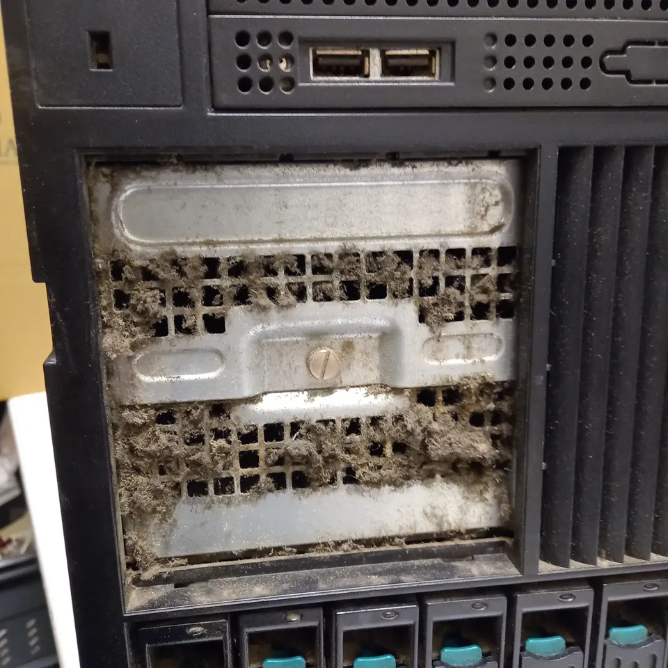 CLONE TOWER SERVER - MODEL UNKNOWN