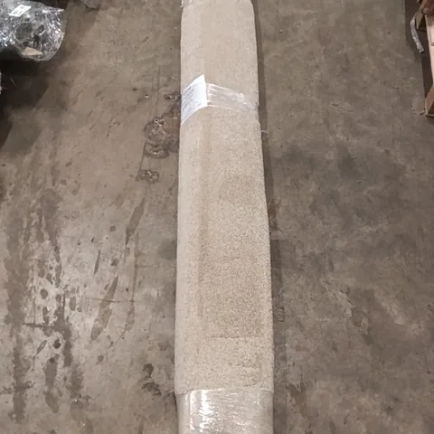 ROLL OF HILLSIDE ALABASTER APPROX SIZE: 1.8M X 4.00M
