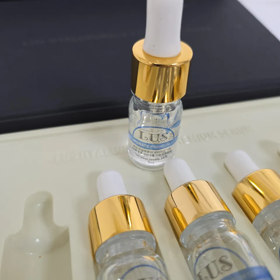 LUS HYALURONATE PREMIUM SERUM SET – 7 X 5ML VIALS, BOXED