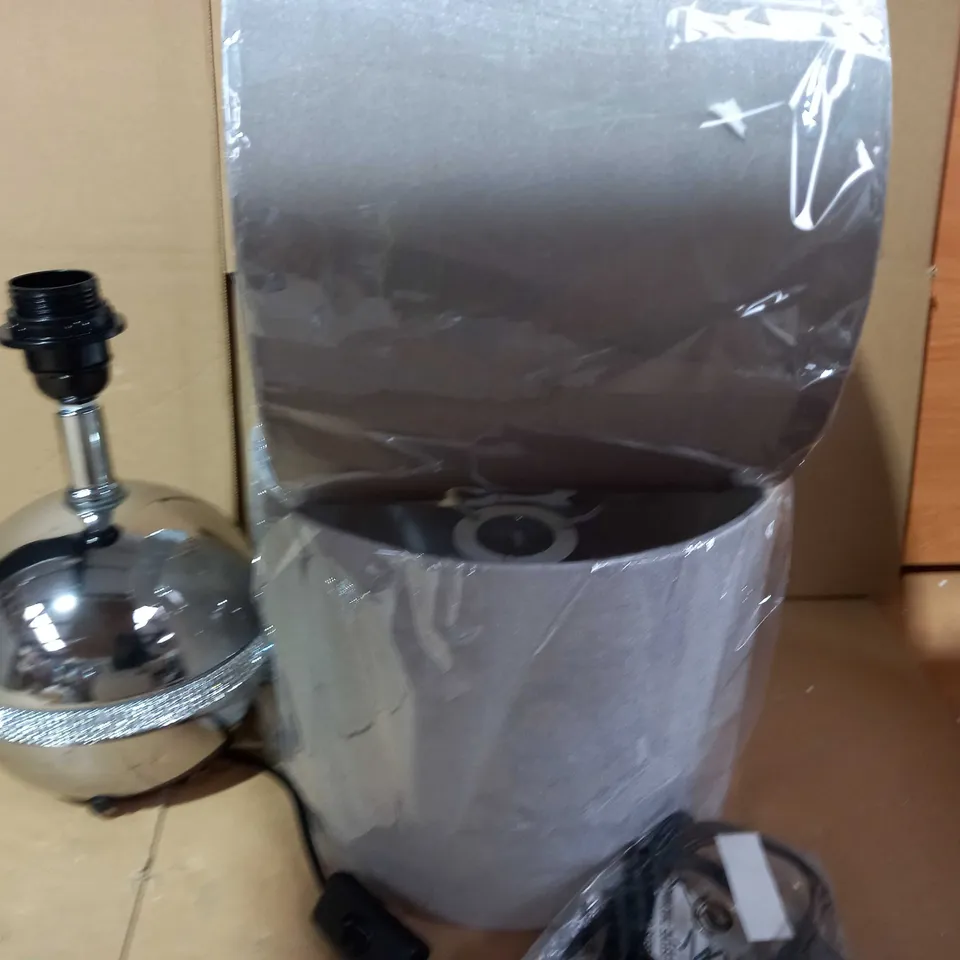 JULIEN MACDONALD SET OF 2 ROUND TABLE LAMPS