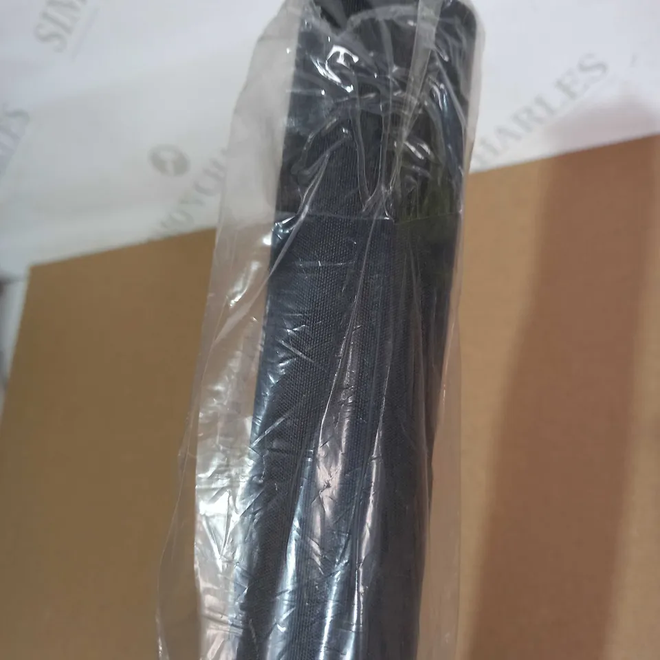 BLACKOUT ROLLER BLIND 90X160CM - BLACK