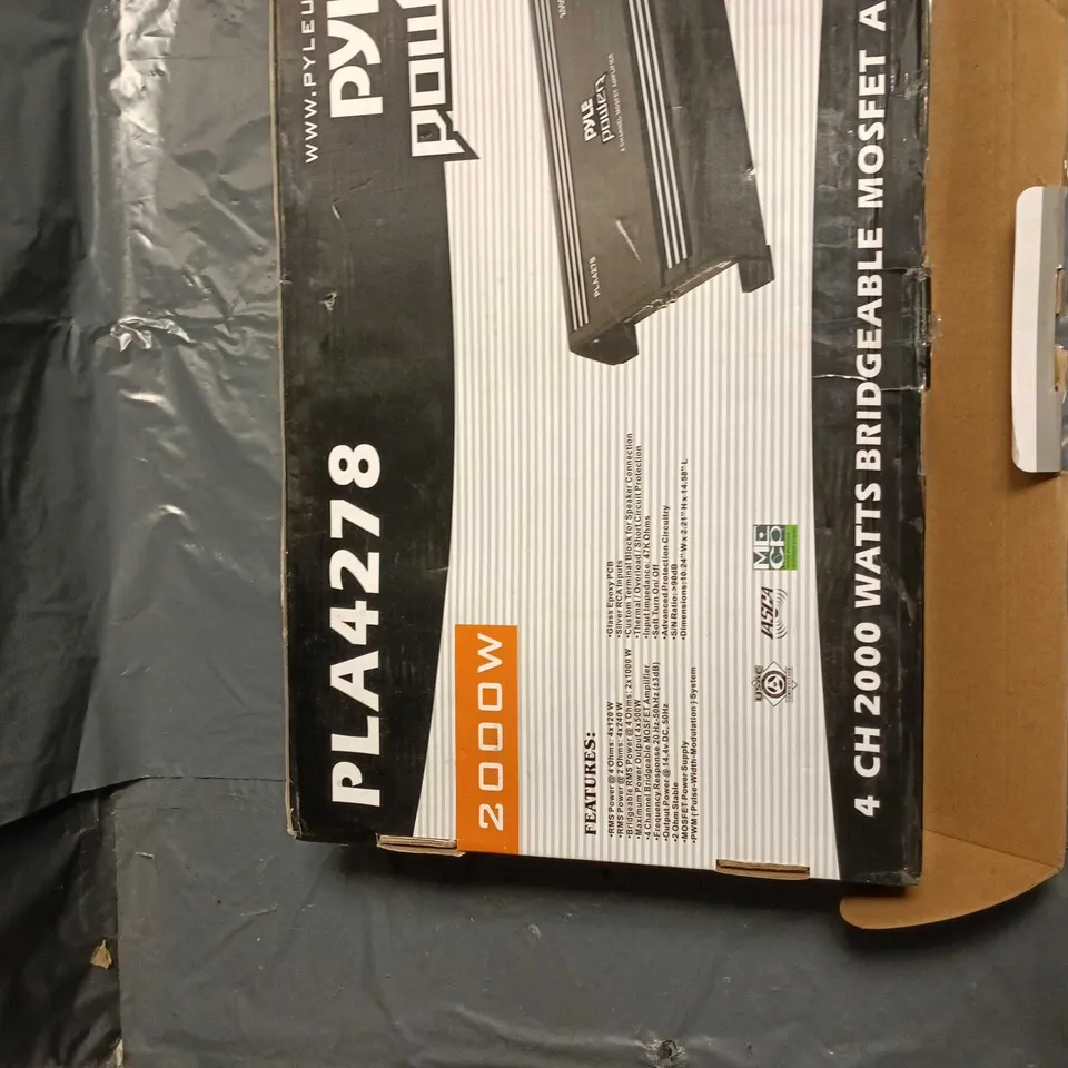 PYLE PLA4278 4-CHANNEL 2000W BRIDGEABLE MOSFET AMPLIFIER