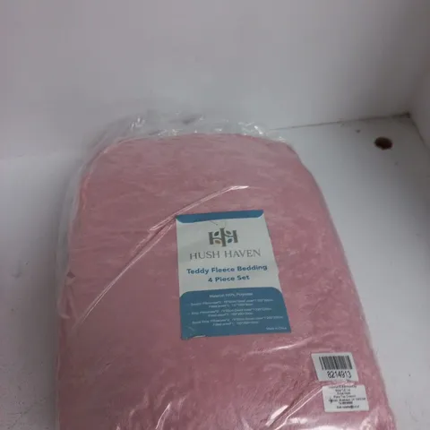 HUSH HAVEN TEDDY FLEECE BEDDING 4 PIECE SET β PINK