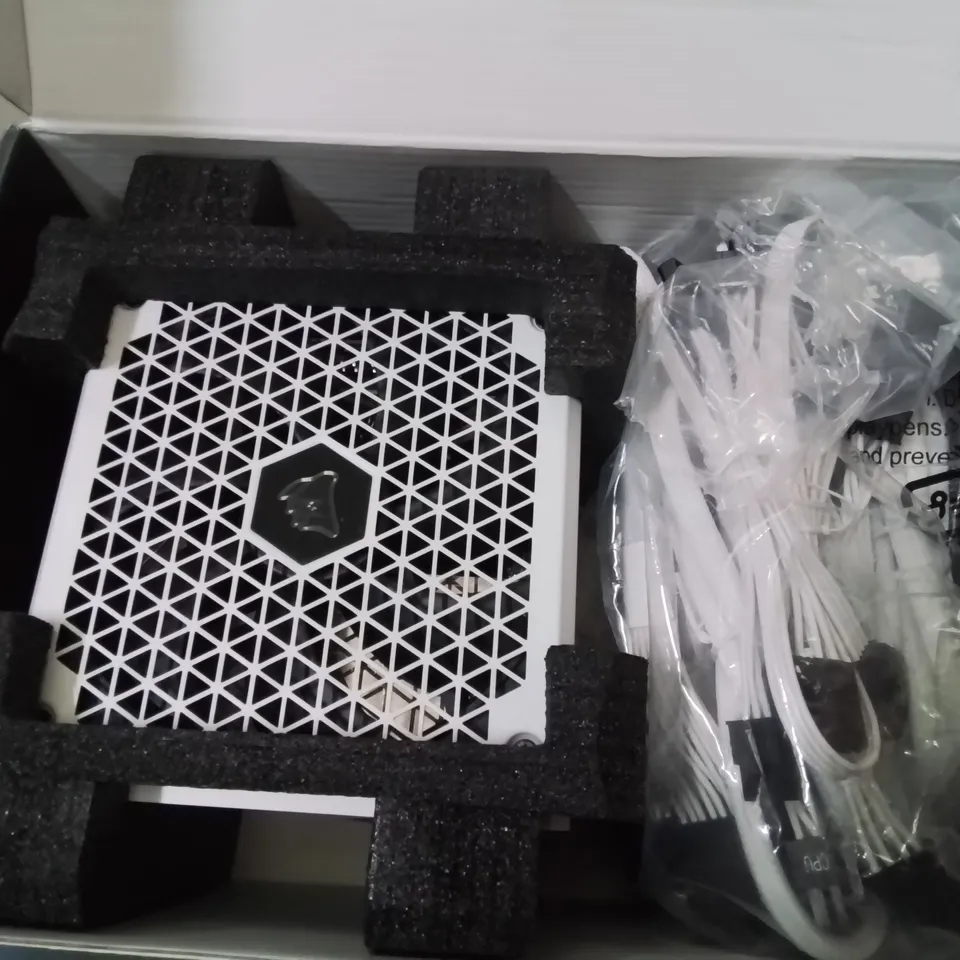 BOXED CORSAIR RM750 (2021) ATX POWER SUPPLY