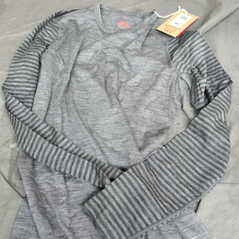 ISOBAA WOMEN'S MERINO 180 LS CREW – UK SIZE M (MEDIUM), CHARCOAL/SMOKE STRIPE