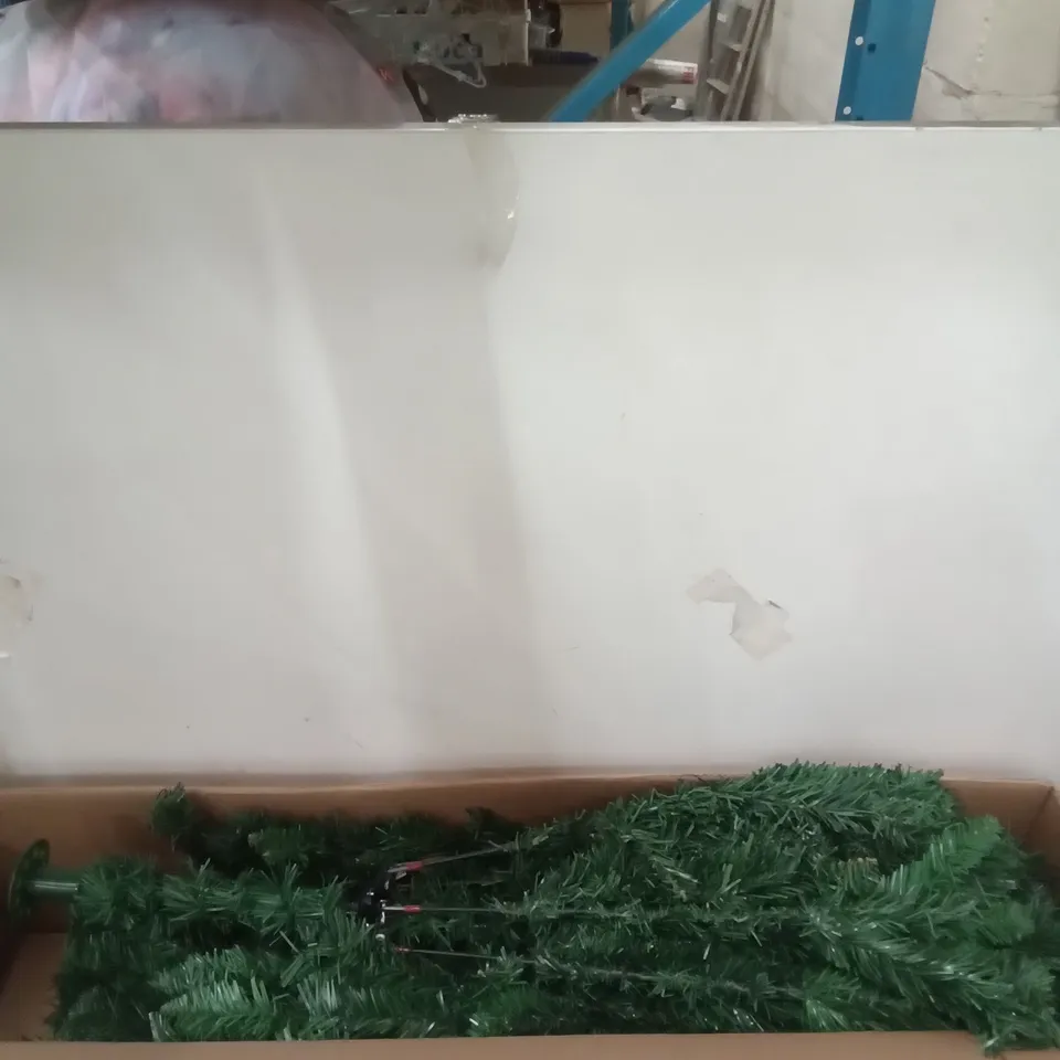 BOXED OUSFOT ARTIFICAL CHRISTMAS TREE