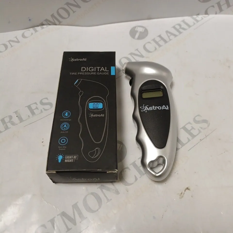 BOXED ASTROAI DIGITAL TIRE PRESSURE GAUGE