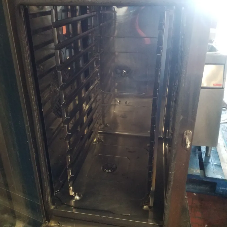 RATIONAL CLIMAPLUS COMBI CONVECTION OVEN