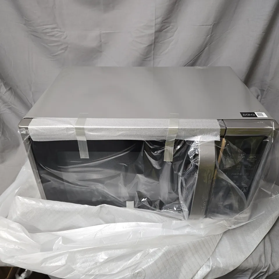 SAMSUNG MC28H5013ASEU FREESTANDING SMART OVEN - COLLECTION ONLY