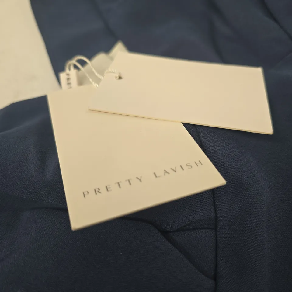 PRETTY LAVISH NAVY DRESS – WOMEN'S CLOTHING (SIZE 12)