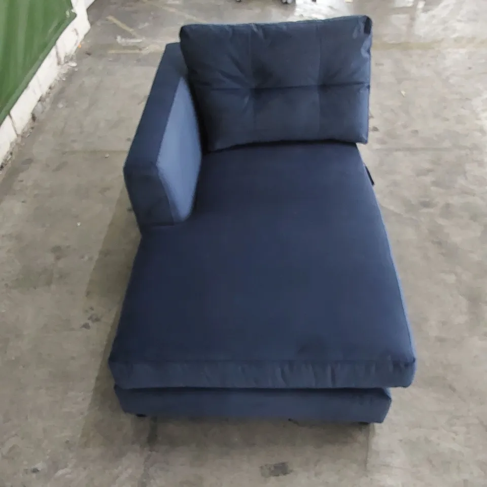 QUALITY LOUNGE CO DESIGNER HERMIONE CHAISE END IN AFRICAN SAPPHIRE FABRIC 