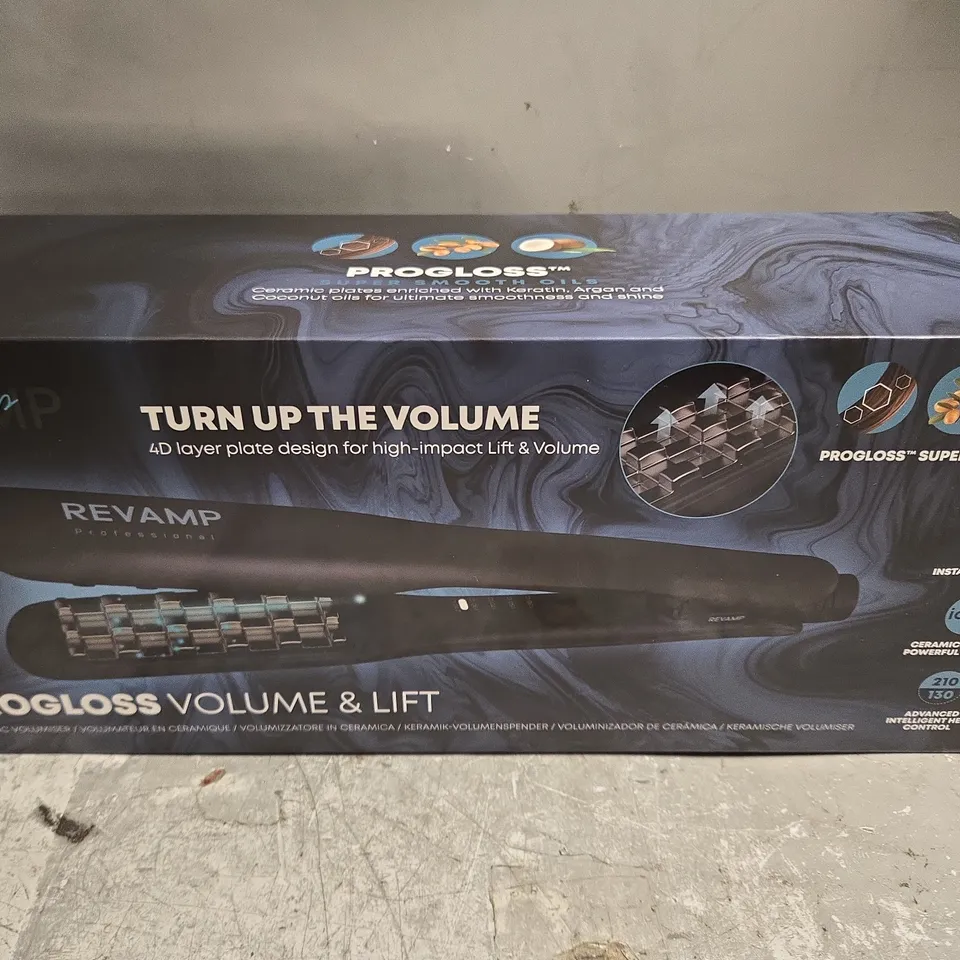 BOXED REVAMP PROGLOSS VOLUME AND LIFT VL-2000-GB