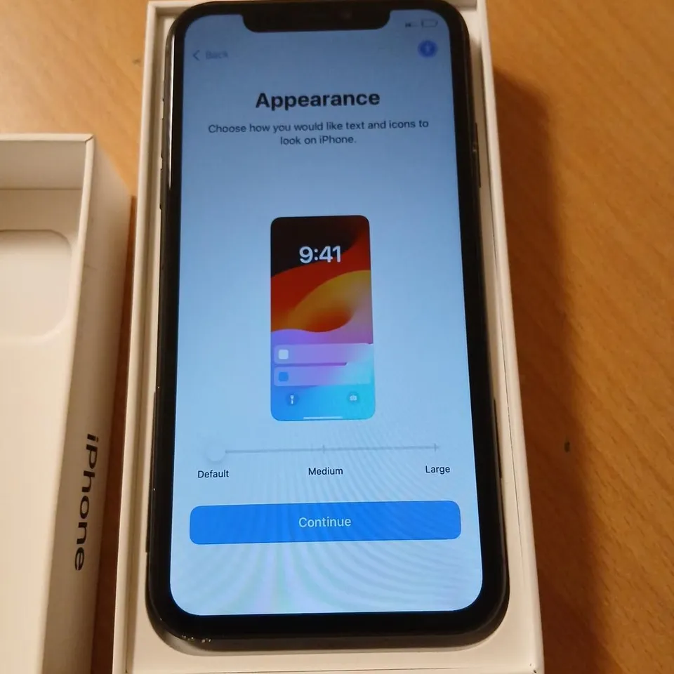 APPLE IPHONE 11 – BLACK, BOXED WITH CHARGER & USB-C TO LIGHTNING CABLE