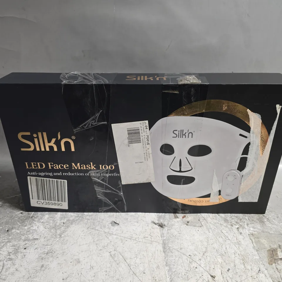 BOXED SILK'N LED FACE MASK 100
