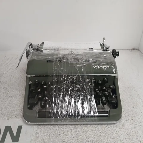 VINTAGE OLYMPIA SM2 TYPEWRITER BOXED