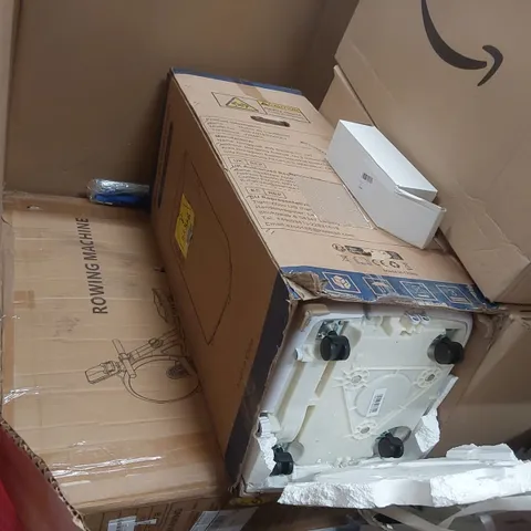 PALLET OF ASSORTED ITEMS TO INCLUDE: PORTABLE AIR CONDITIONERS, ROWING MACHINE, FOLDABLE EXERCISE BIKE ECT