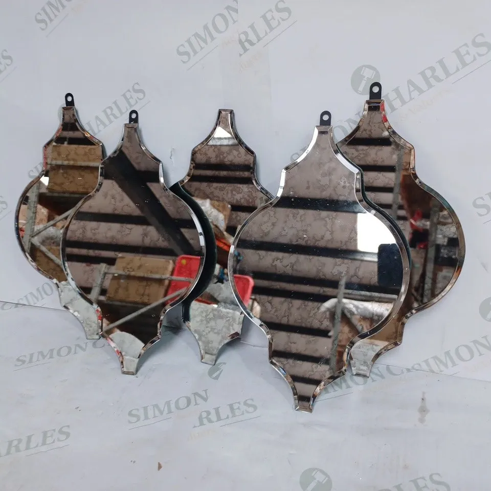 ALISON CORK SET OF 5 LINKABLE DISTRESSED GLASS MIRRORS - COLLECTION ONLY