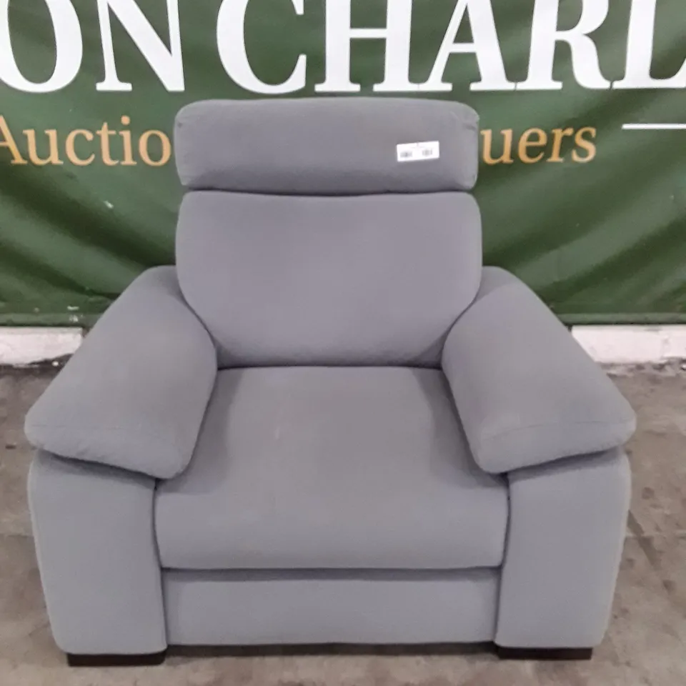 QUALITY ITALIAN DESIGNER MERRY DUE CHAIR WITH SMALL ARMS - GREY FABRIC