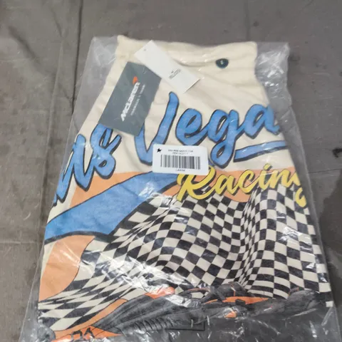 BAGGED HOLLISTER MCLAREN GRAPHIC TEE - SIZE L