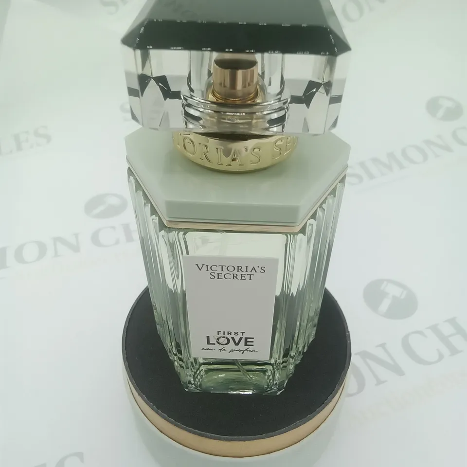 BOXED VICTORIA'S SECRET FIRST LOVE VIOLET LEAF 100ML