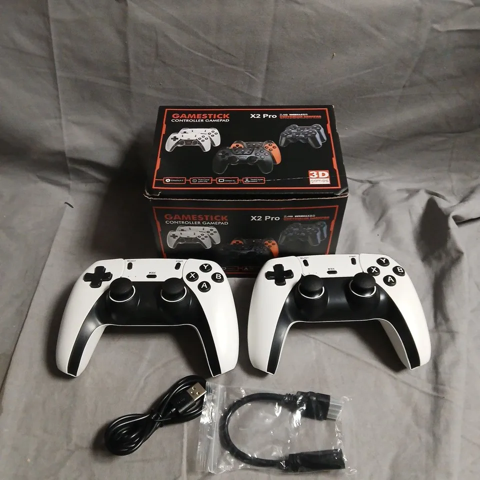 X2 PRO GAMESTICK GAMEPAD DUO  