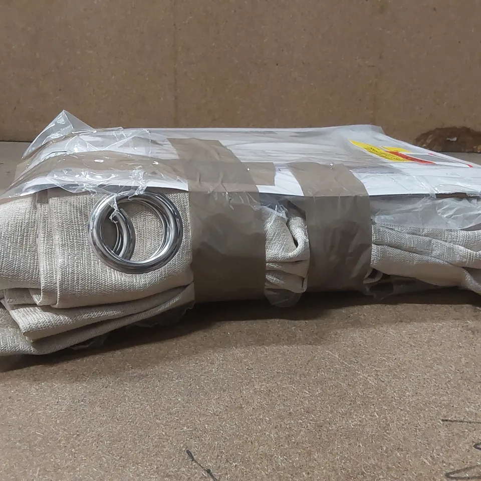 BAGGED FUSION STRATA POLYESTER ROOM DARKENING CURTAIN PAIR - 90 x 72"