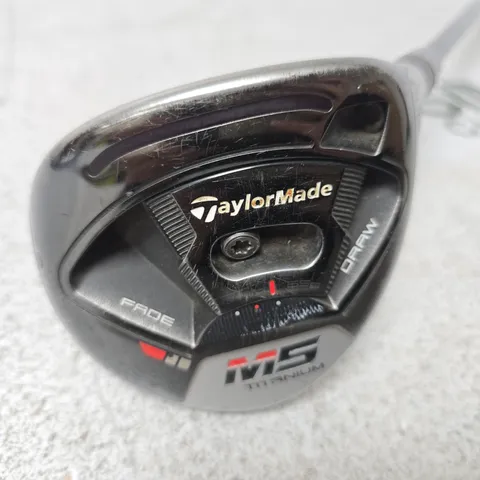 TAYLORMADE GOLF DRIVER WITH ROCKETFUEL SHAFT