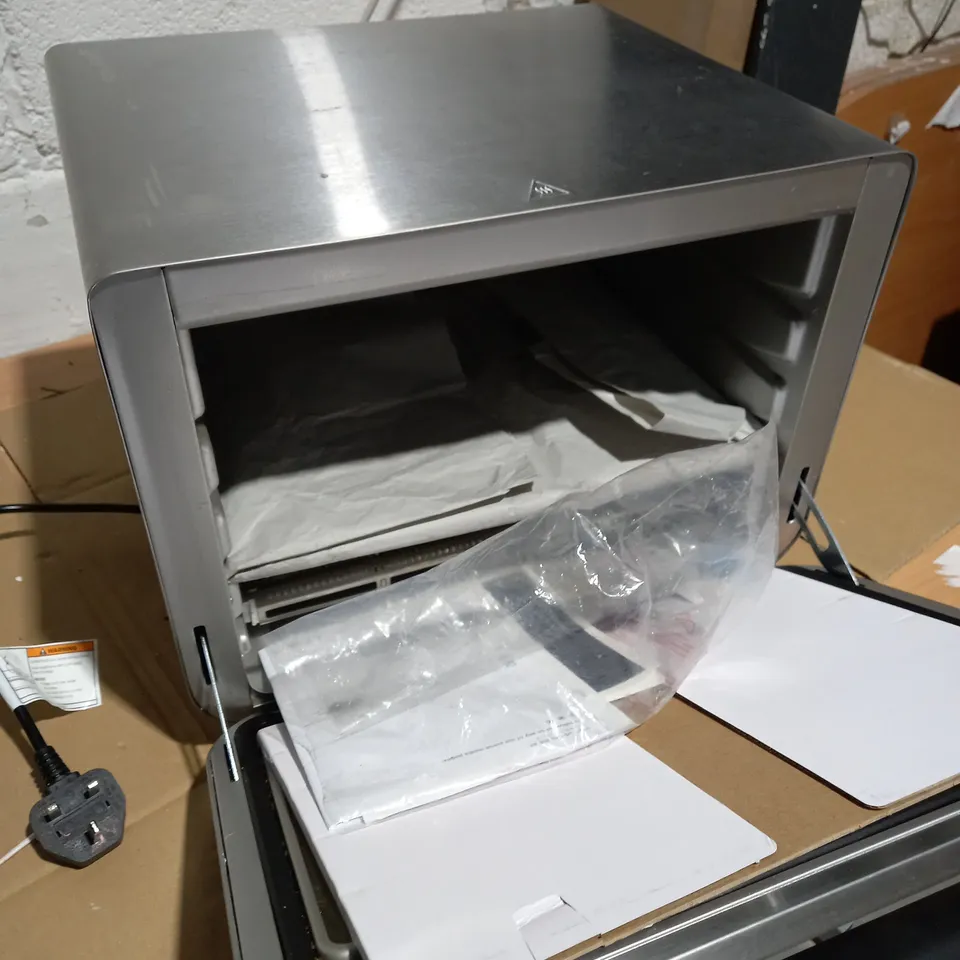 NINJA FOODI MULTIFUNCTION OVEN