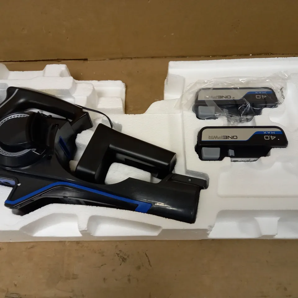 VAX BLADE 4 DUAL PET AND CAR CORDLESS VACUUM CLEANER RRP £239