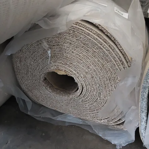 LARGE ROLL OF QUALITY CARPET // SIZE UNSPECIFIED