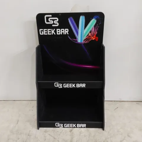 PALLET CONTAINING APPROXIMATELY 64 X BOXES OF GEEK BAR VAPE COUNTERTOP DISPLAYS - 10 DISPLAYS PER BOX 