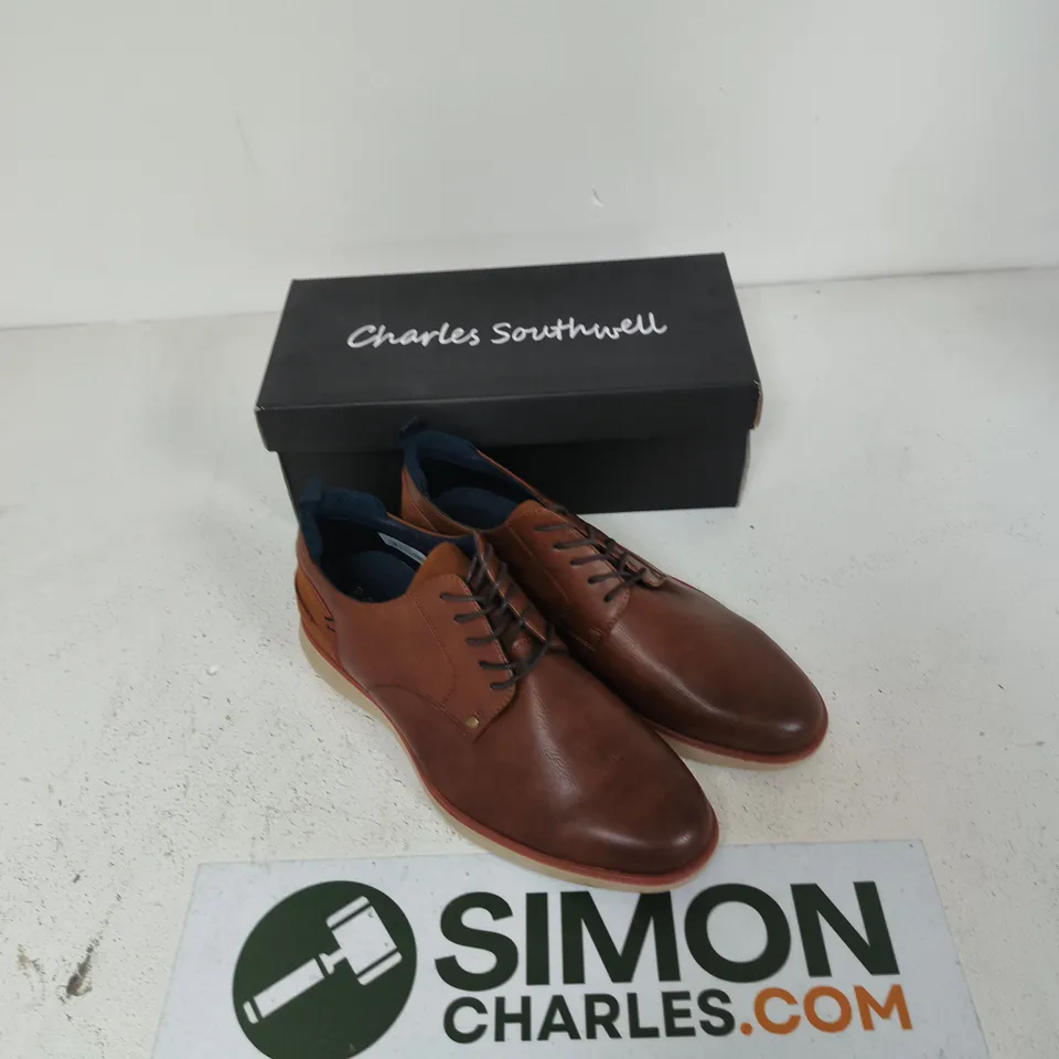 CHARLES SOUTHWELL DIEGO DERBY SHOES – TAN, UK 10 (BOXED)