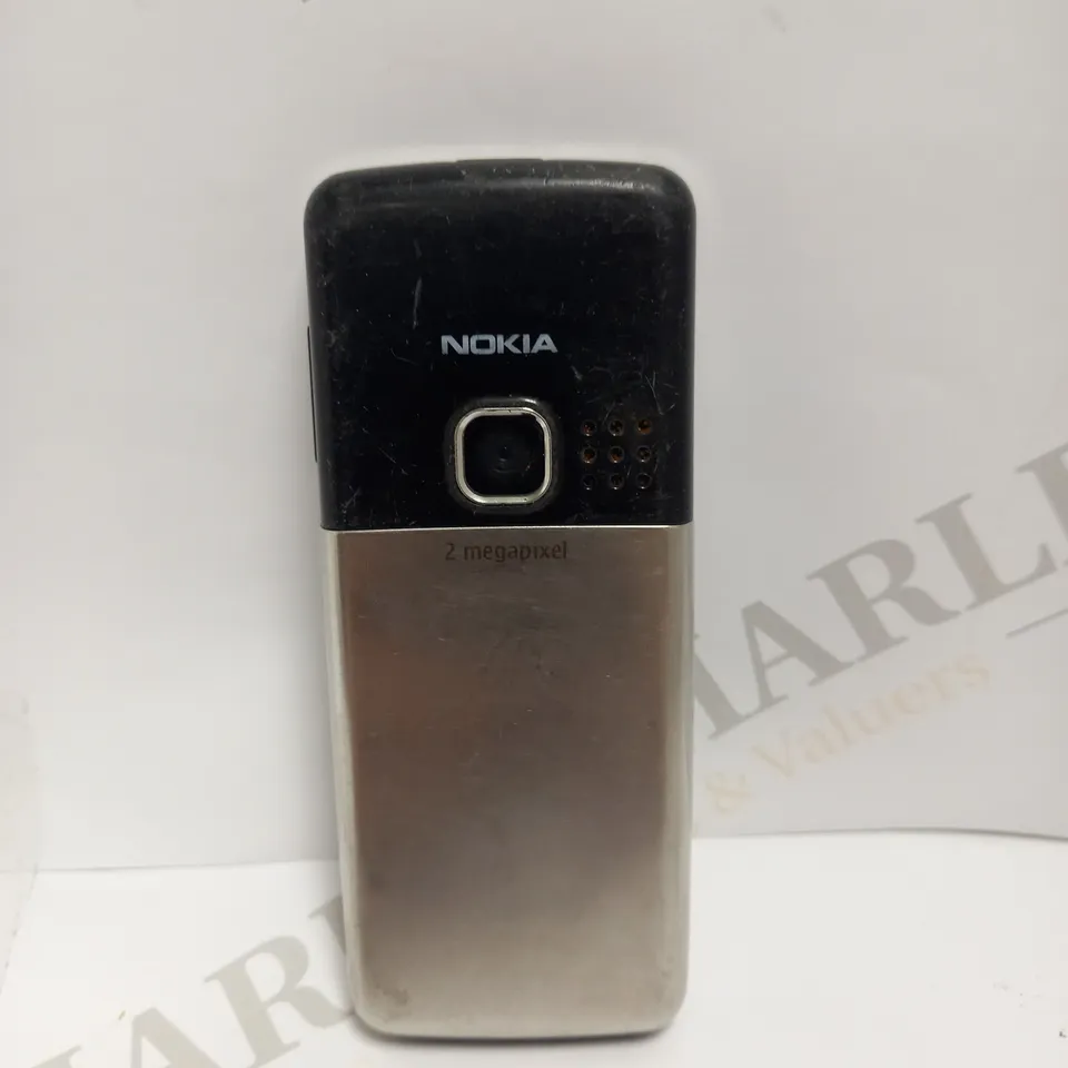 NOKIA RM-217 MOBILE PHONE