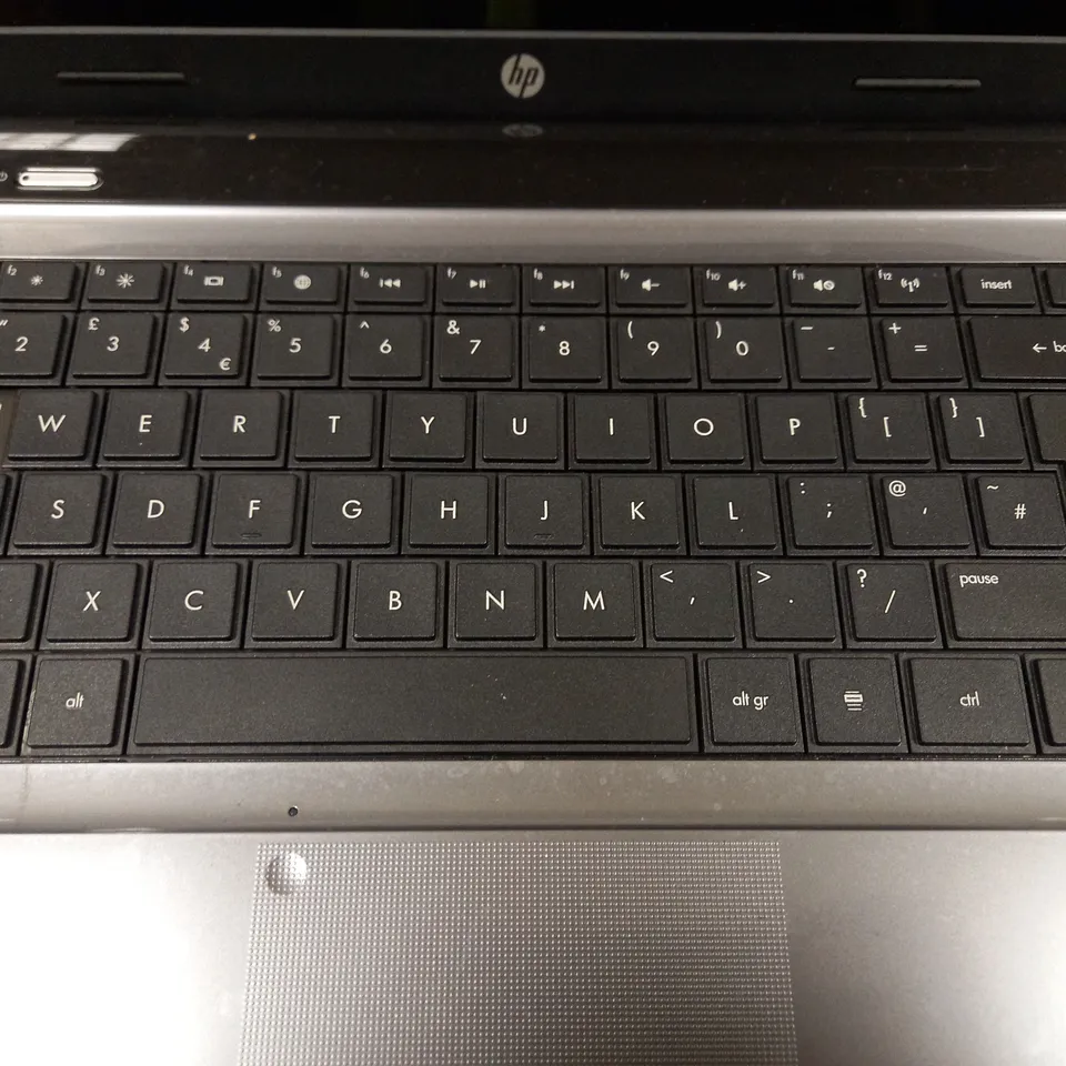HP PAVILION G6 LAPTOP IN GREY