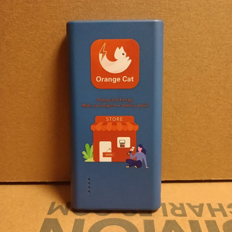 APPROXIMATELY 30 ORANGE CAT 5000MAH POWER BANKS