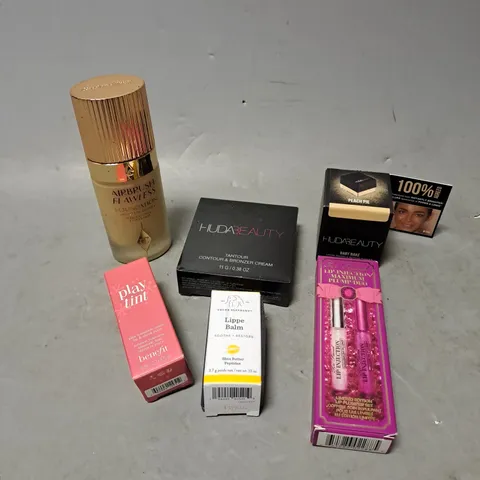 LOT OF APPROX 6 ASSORTED COSMETIC PRODUCTS TO INCLUDE - CHARLOTTE TILBURY AIRBRUSH FLAWLESS FOUNDATION IN 2 COOL - TOO FACED MAXIMUM PLUMP DUO - DRUNK ELEPHANT LIPPE BALM - ETC