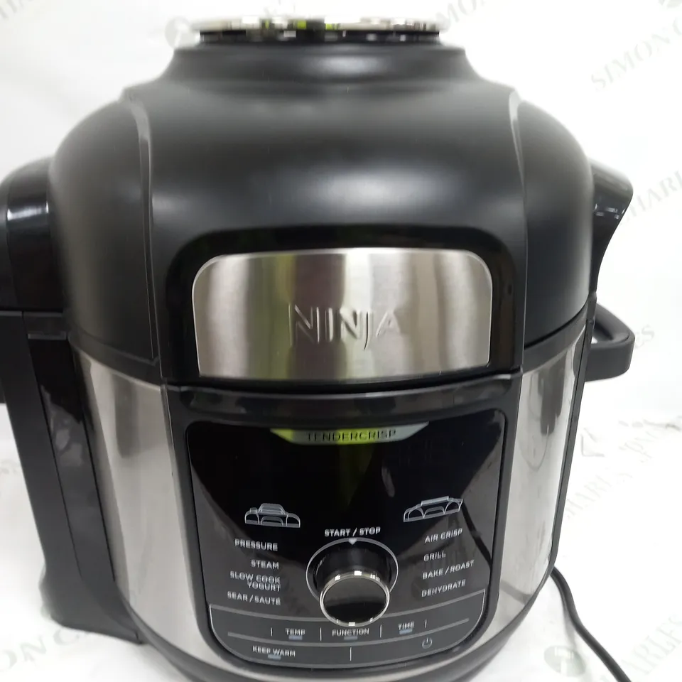 BOXED NINJA FOODI MAX MULTI-COOKER OP500UK