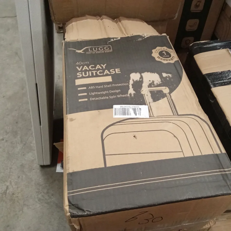 BOXED LUGG - 40CM VACAY SUITCASE WHITE & BLACK